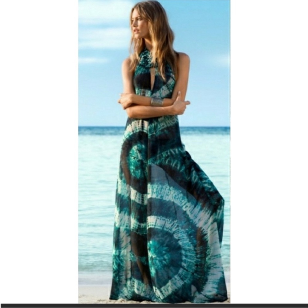 H&M Beyoncé collection. Green tie-dye print maxi beach cover up